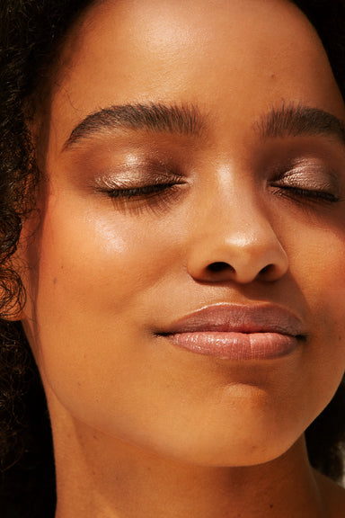 [ALL EYES ON YOU] Zo breng je oogschaduw aan van nude tot full glam
